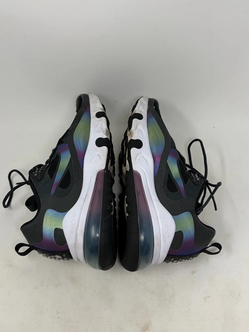 Nike Air Max 270 React Sneakers Size 7 YOUTH